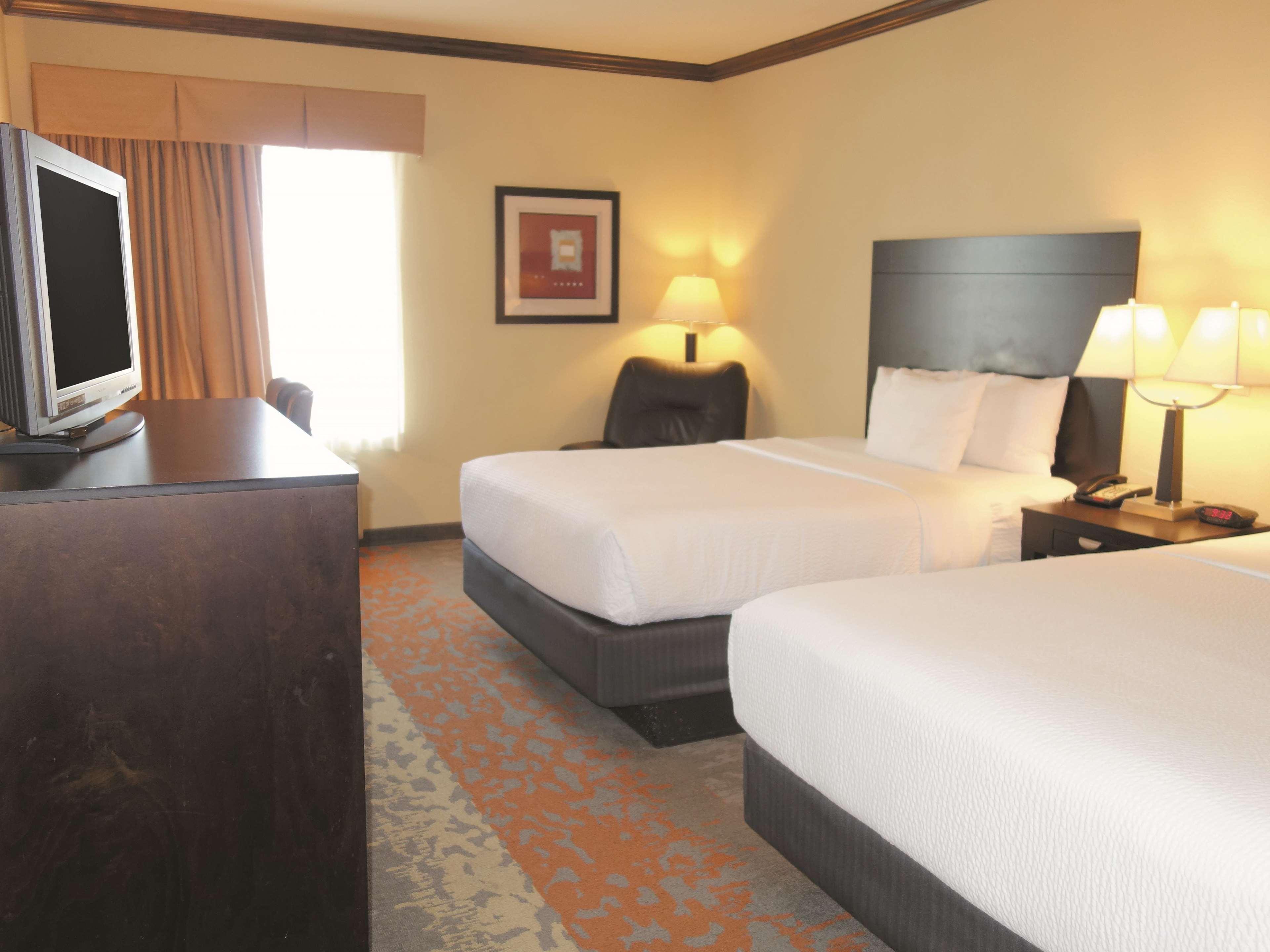 La Quinta By Wyndham Eastland Hotel Екстериор снимка