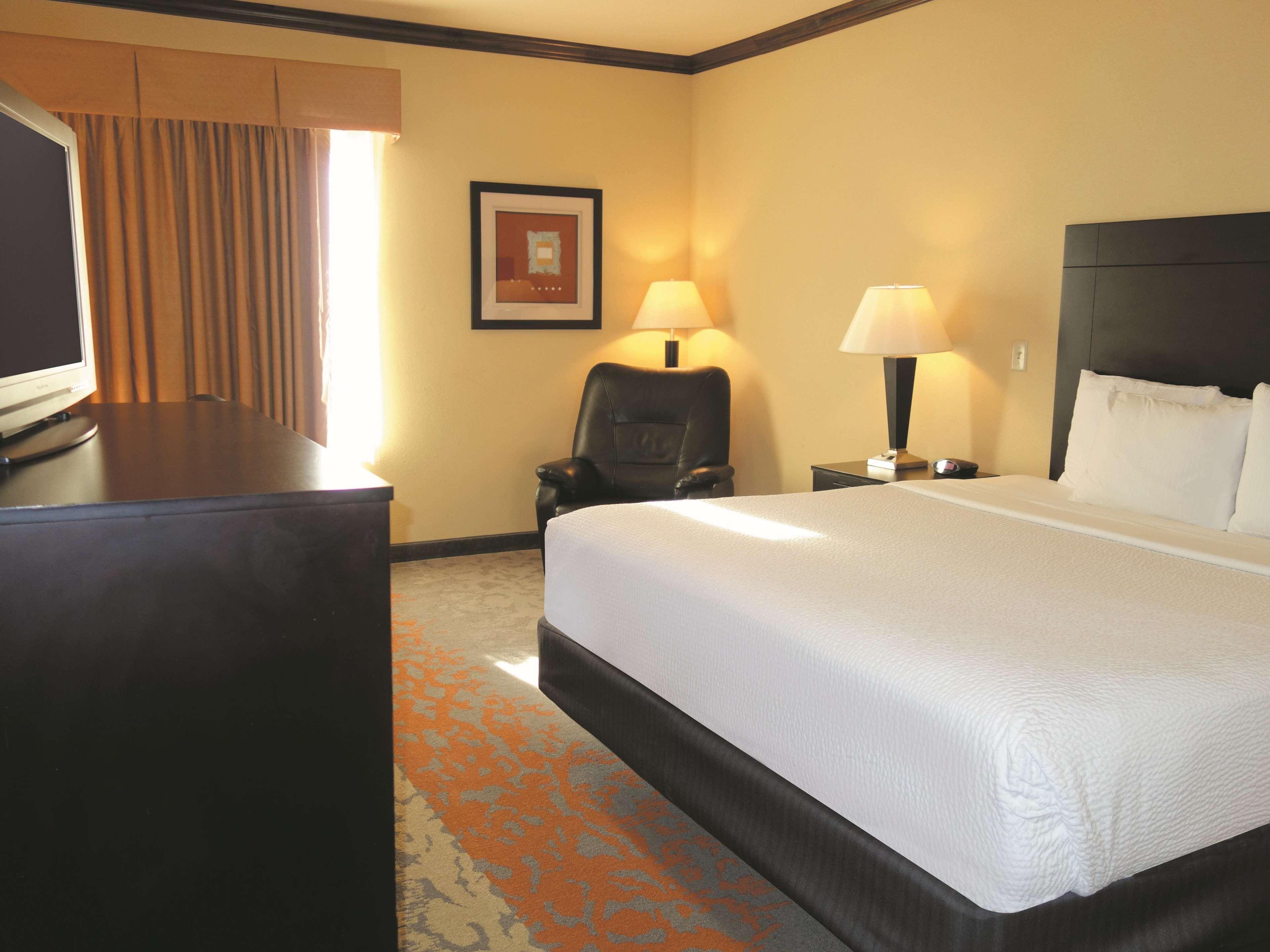 La Quinta By Wyndham Eastland Hotel Екстериор снимка