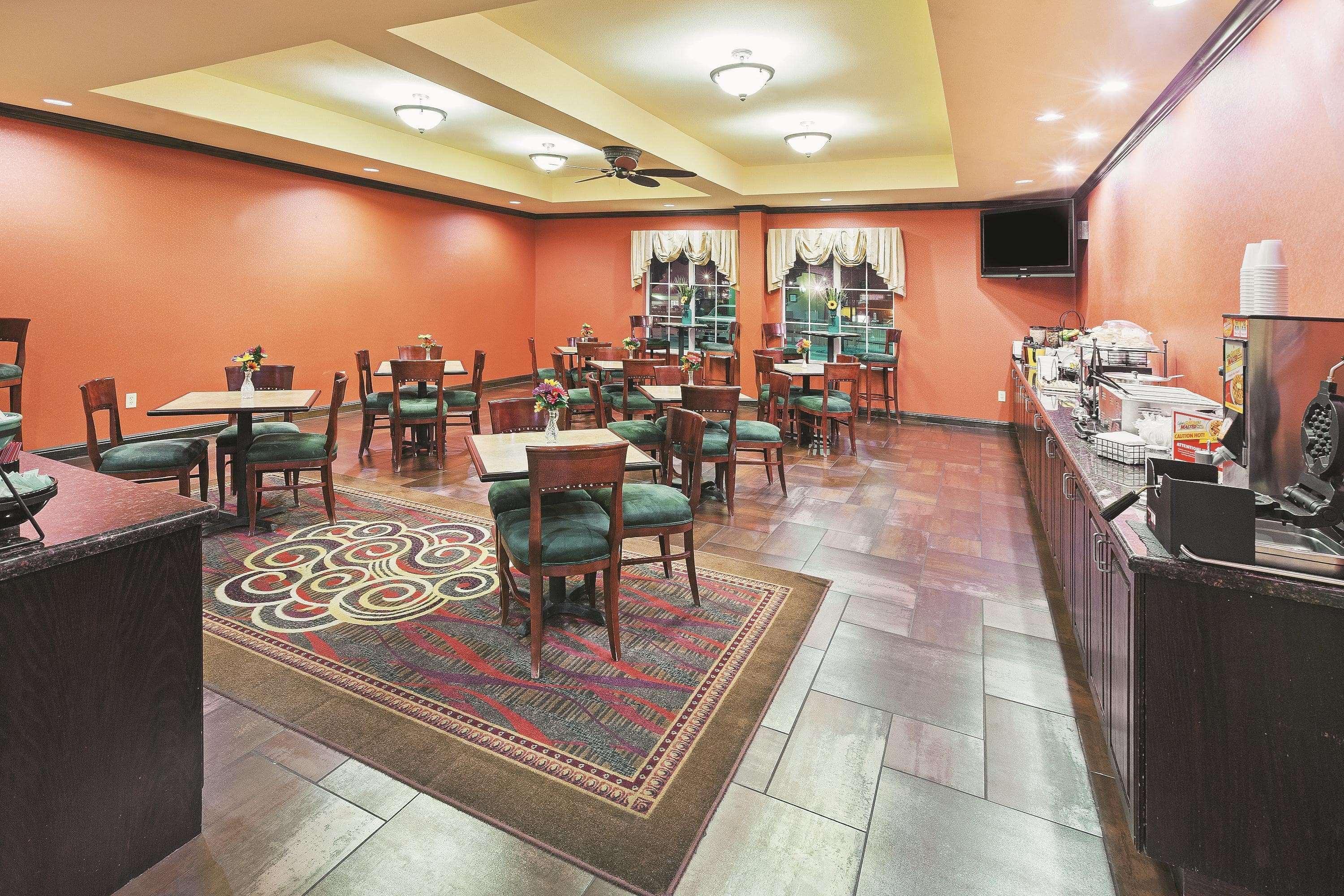 La Quinta By Wyndham Eastland Hotel Екстериор снимка